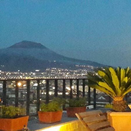 A Wonderful Penthouse In Naples Nápoles Exterior foto
